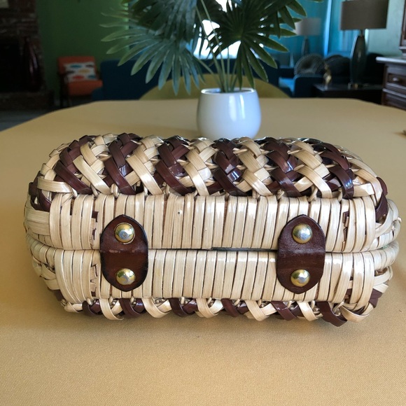 Vintage Wicker Purse - Picture 10 of 10